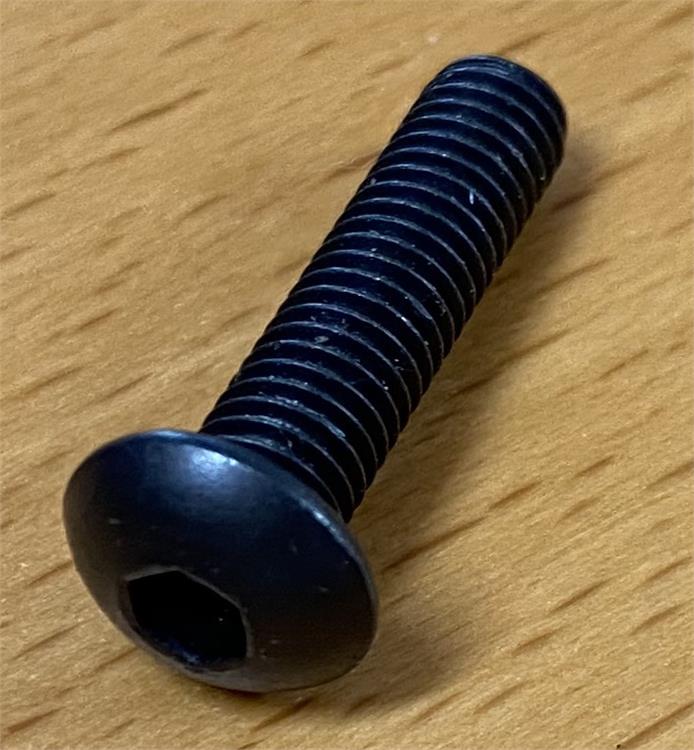 bult M5 x 20mm, insex med kullrig skalle, svart, K6S